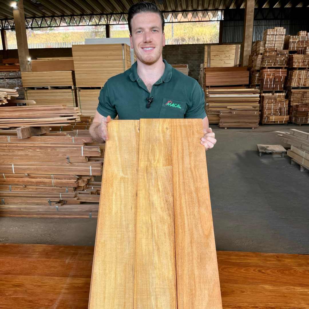Canva 4 - Assoalho Garapa Extra 14cm - Padrão 1080 x 1080 Assoalho Garapa Extra 15 cm