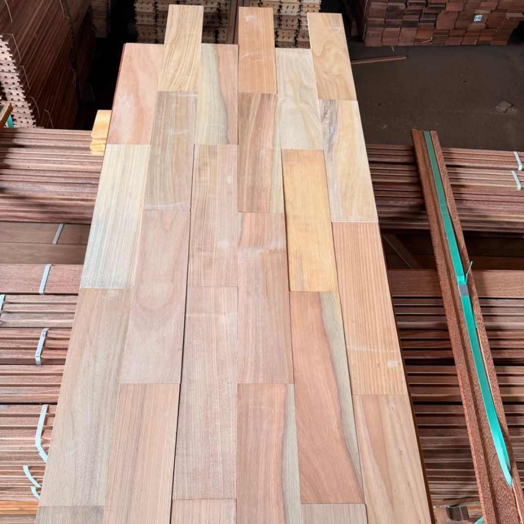 Taco Tauari Com Brancal 40x10 - Padrão 1080 x 1080 (1)