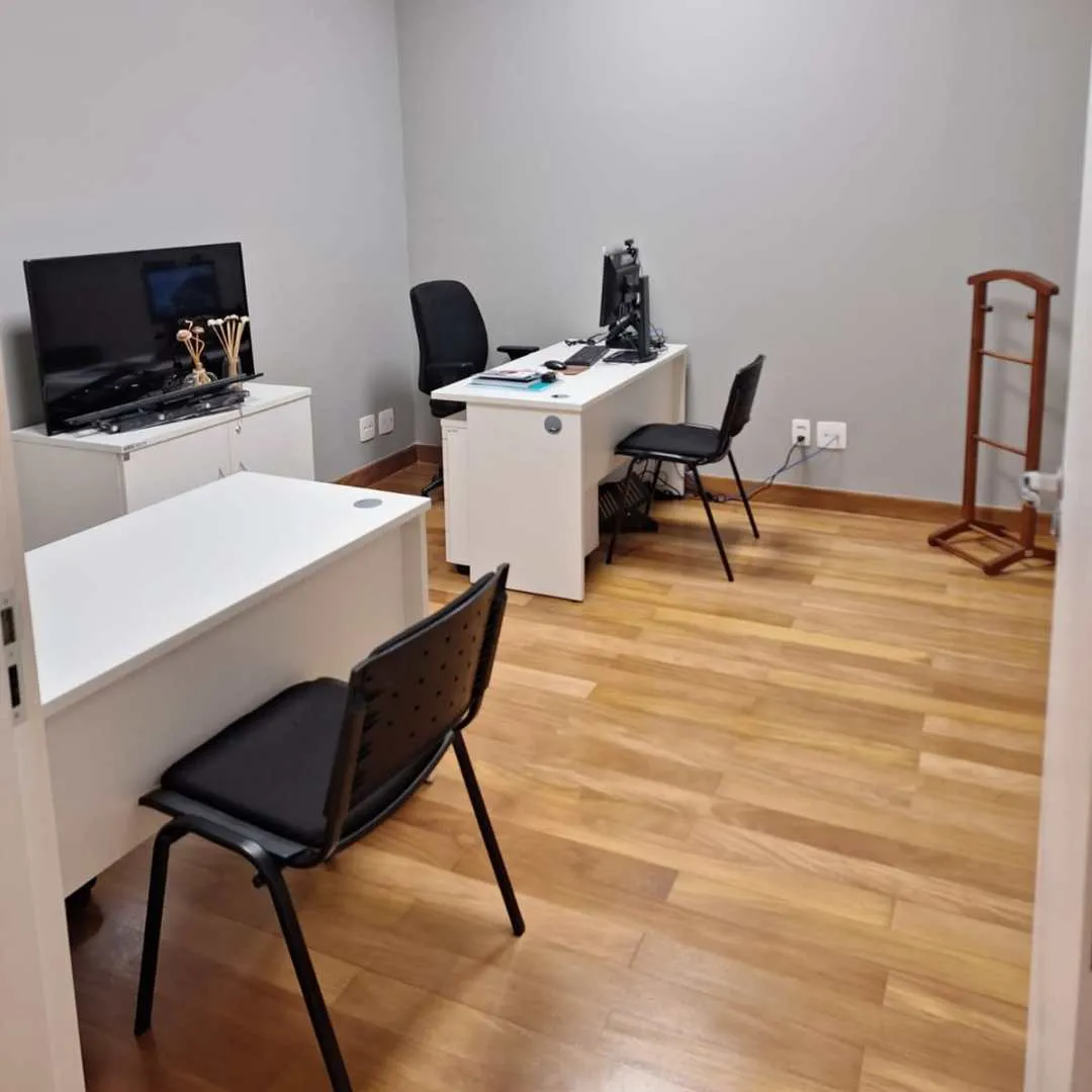 Canva 2 - Taco Garapa 90x10 - Instalado UFMG - Padrão 1080 x 1080 Taco Garapa 90x10 - Instalado UFMG