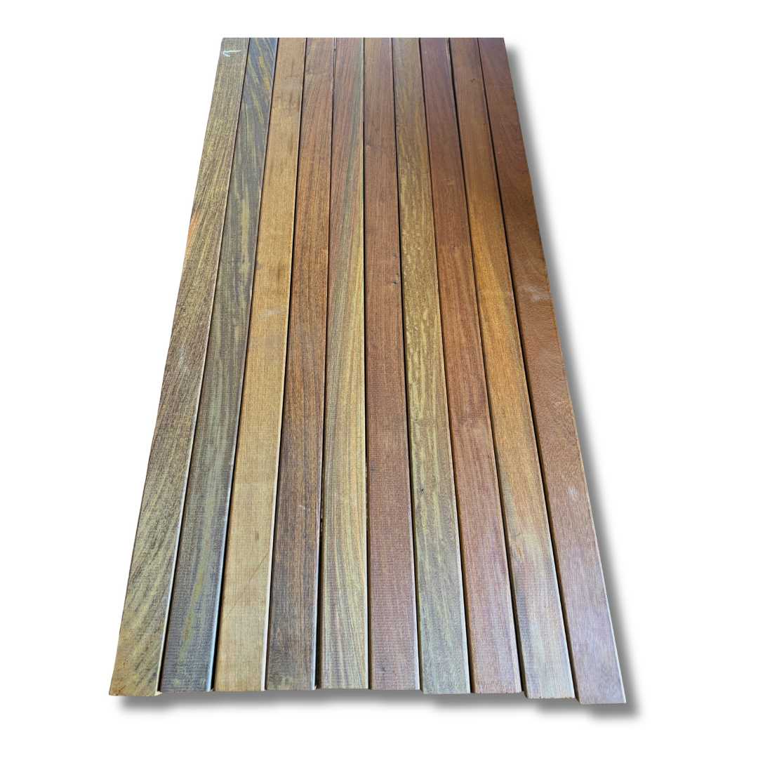 Canva 3 - Deck Ipe Tabaco Extra 5cm - Padrão 1080 x 1080 Deck Ipe Tabaco Extra 5cm