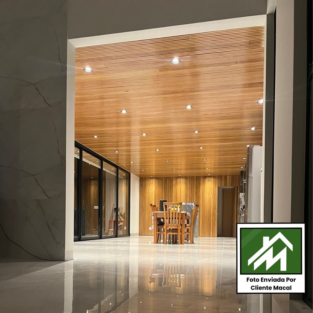 Ripado de Madeira Tauari Extra 9cm TG4 Ripado de Madeira Tauari Extra 9cm TG4