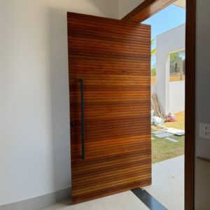 Porta Pivotante Macal 250x120x5,5 Ipe Tabaco