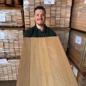 Assoalho Tauari Extra 10cm - Peças de 96cm