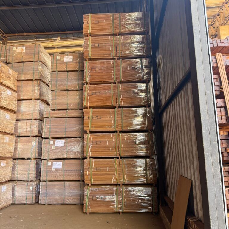 000-assoalho-angelim-ouro-extra-10cm-estoque-768x768