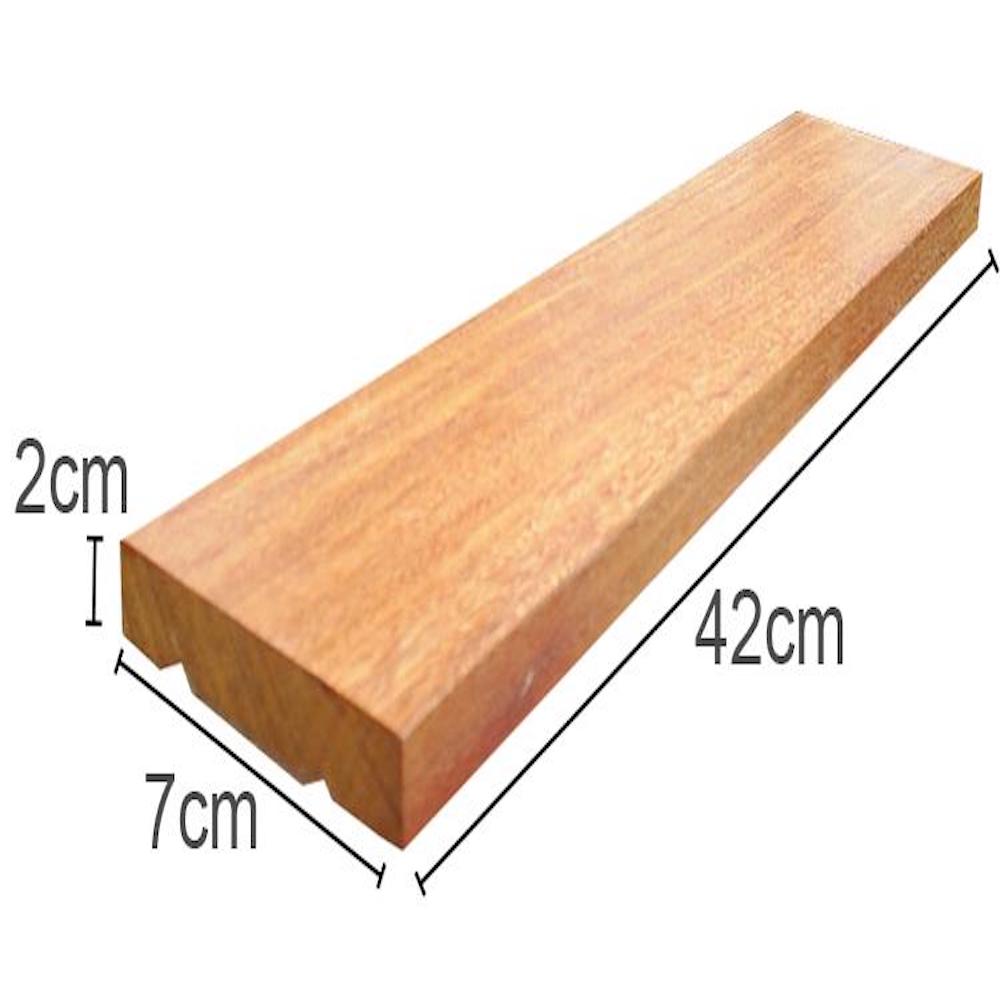 3889796000018362248-1