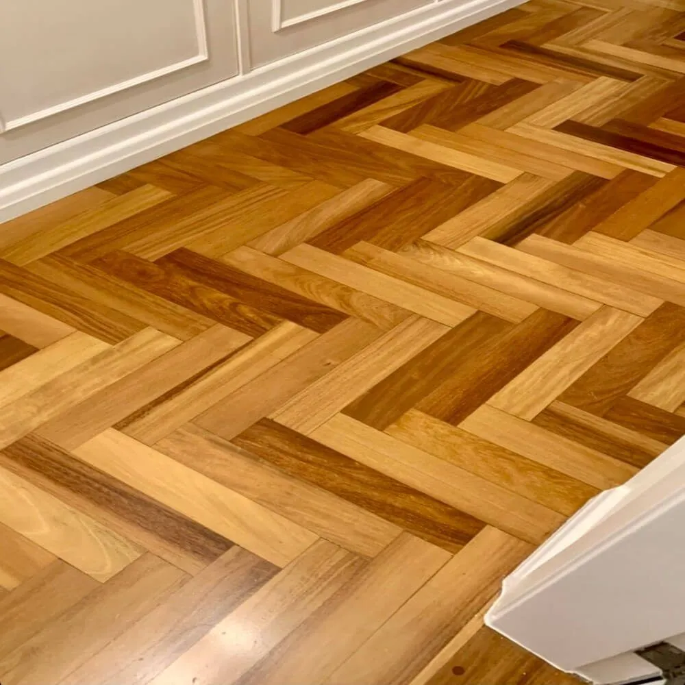 3889796000079284461-9