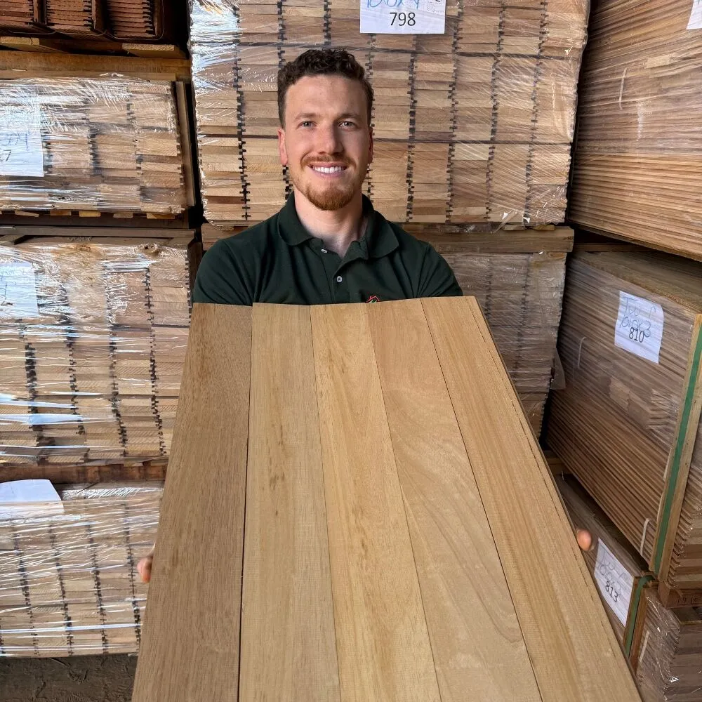 000 - Assoalho Tauari Extra 10cm - Foto com o LF