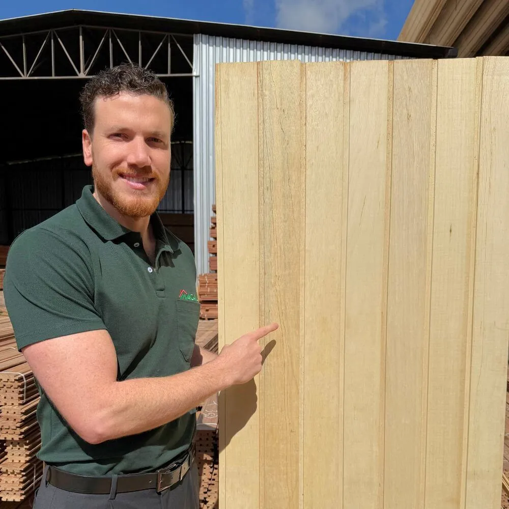 Forro Caixeita Extra 10cm - Peças de 4,50m Forro Caixeta Extra 10cm - Peças de 2,0M