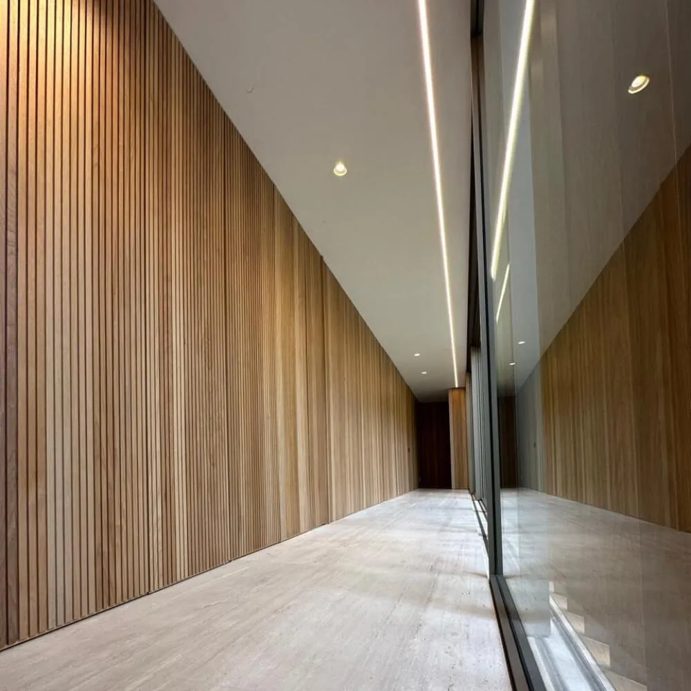 Ripado de Madeira Tauari Extra 10cm - Peças de 96cm Ripado de Madeira Tauari Extra 10cm - Peças de 96cm