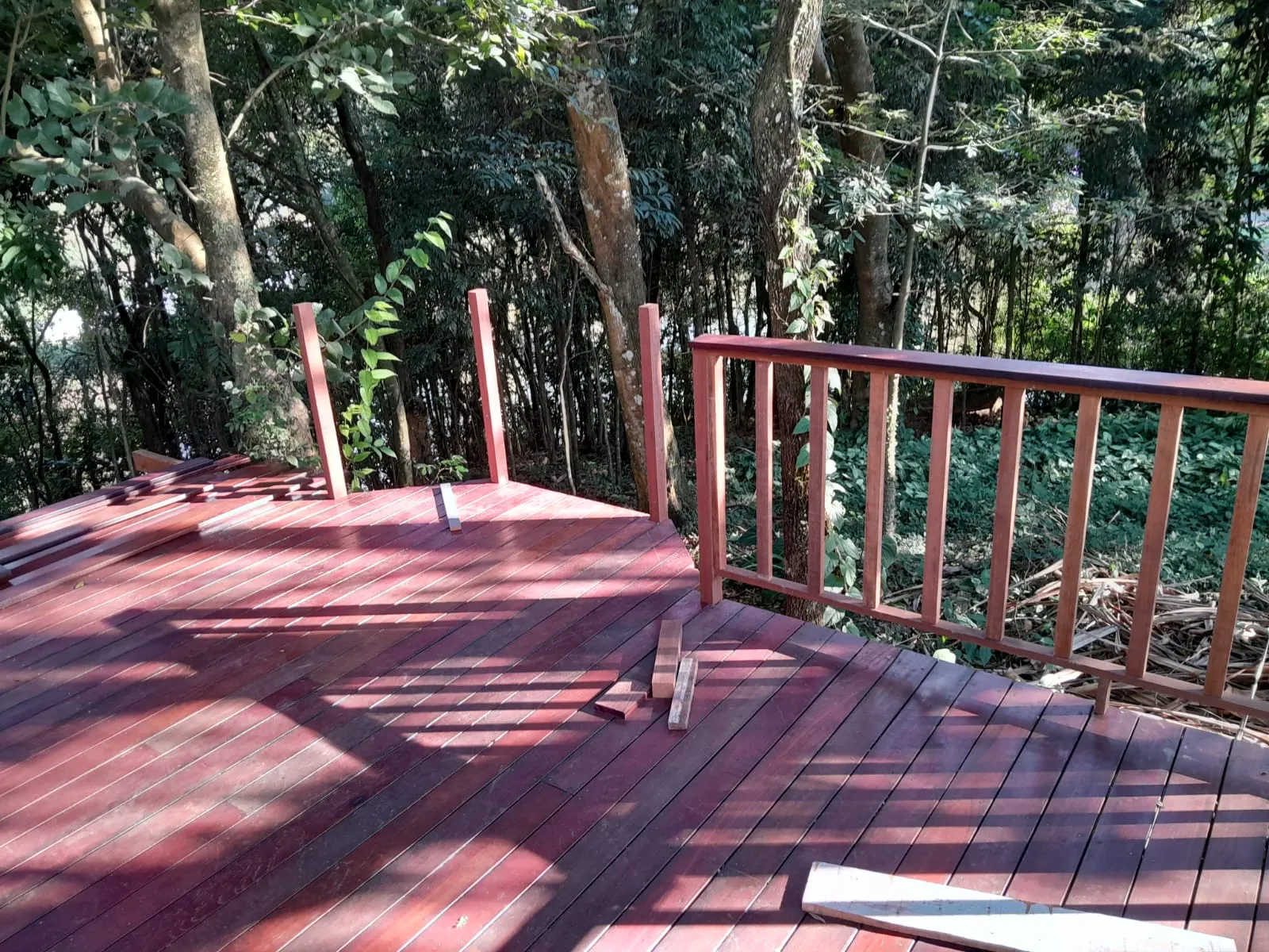 deck-roxinho-extra-10-cm-cliente-satisfeito-ft-1