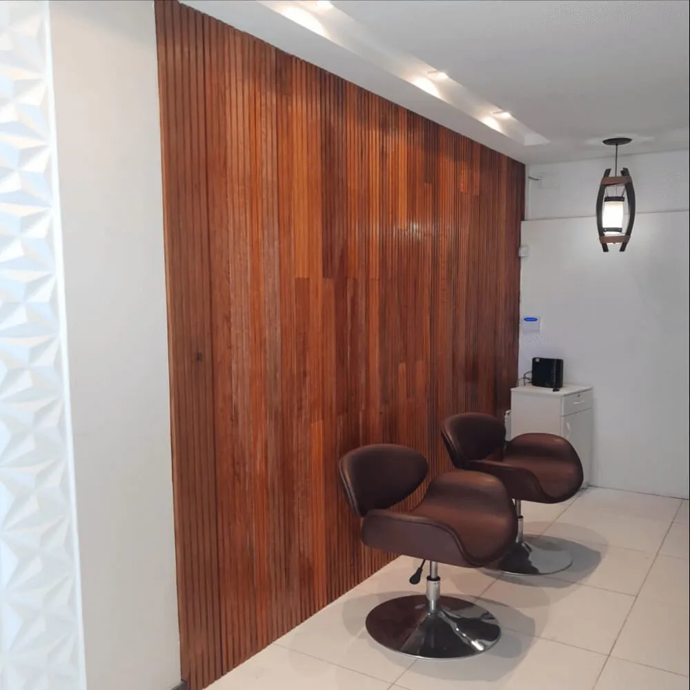 3889796000070630325-2