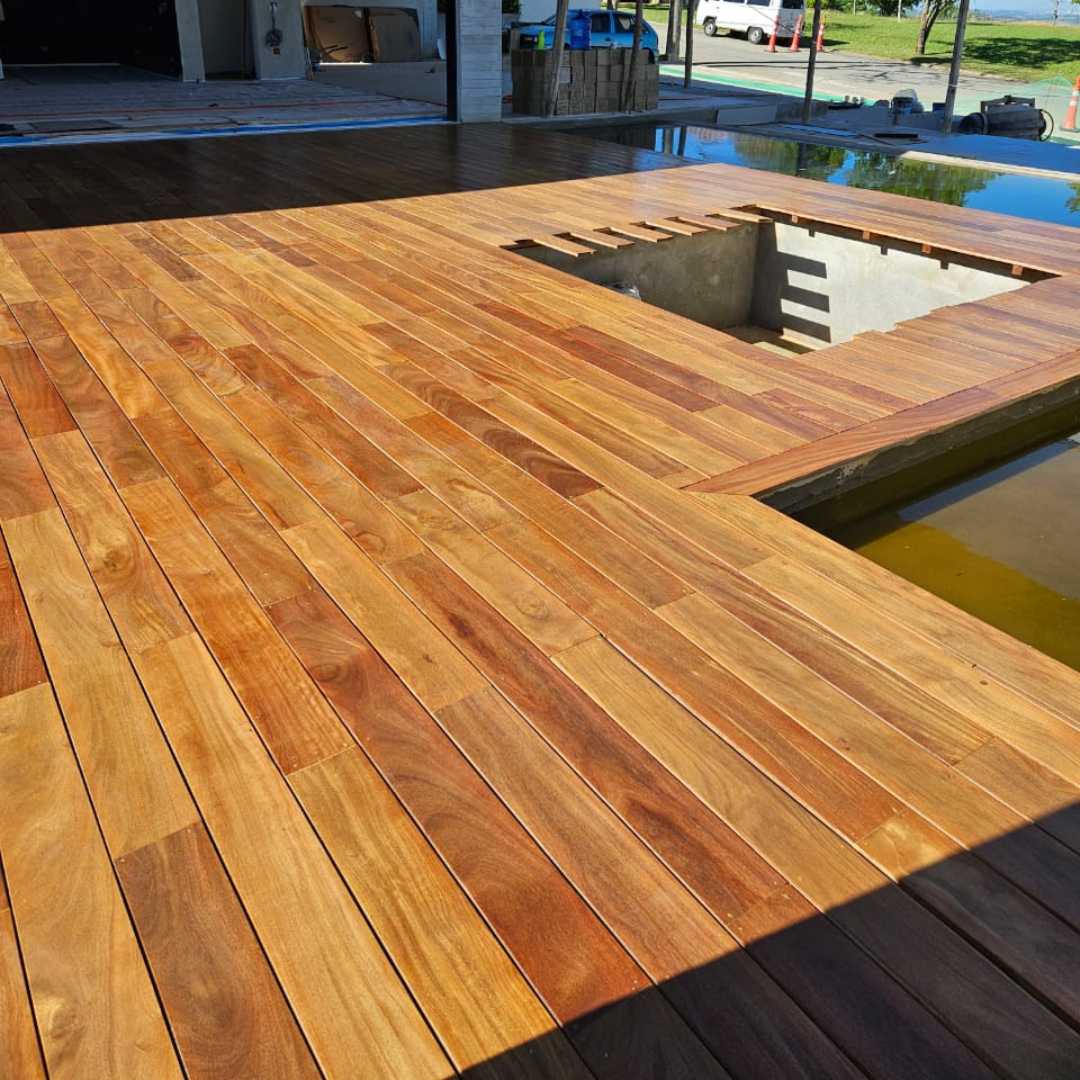 Canva 3 - Deck Cumaru Extra 14cm - Padrão 1080 x 1080 Deck Cumaru Extra 14cm