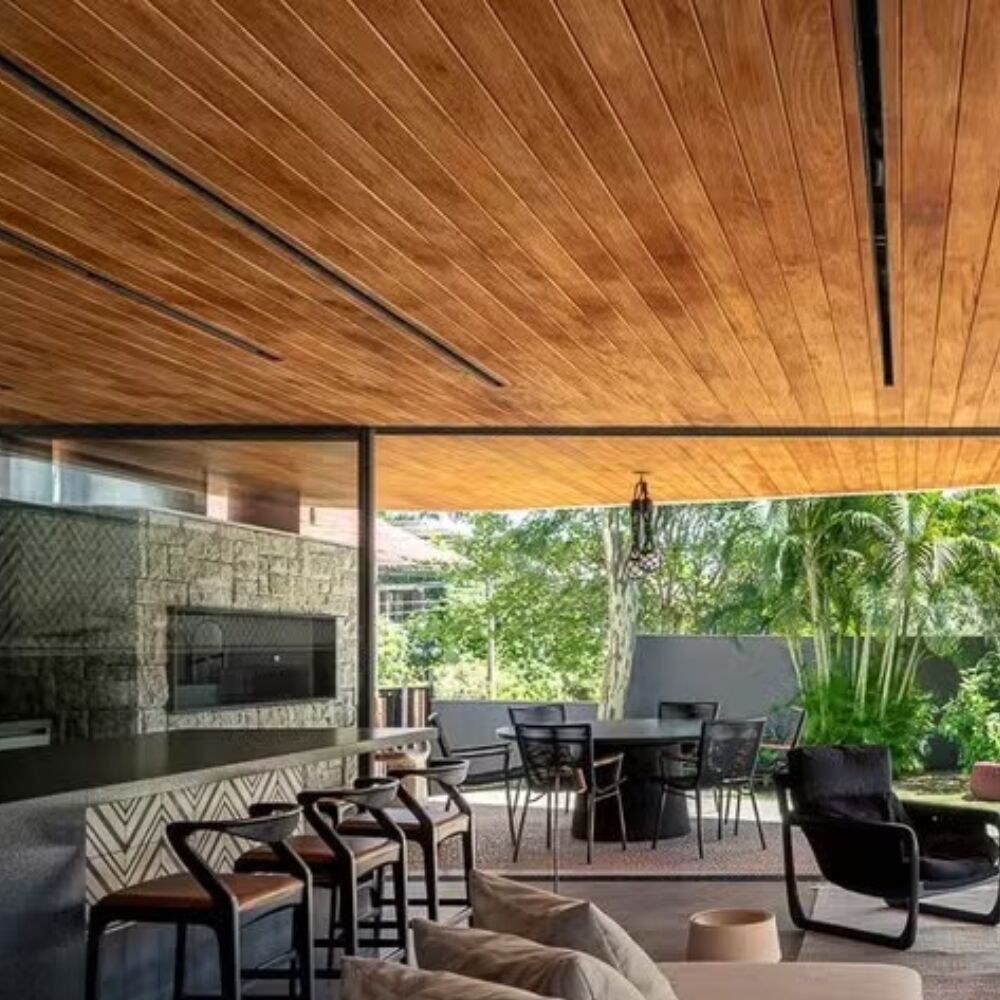 xr:d:DAF9nvQmb8U:148,j:6040875797876481196,t:24032516