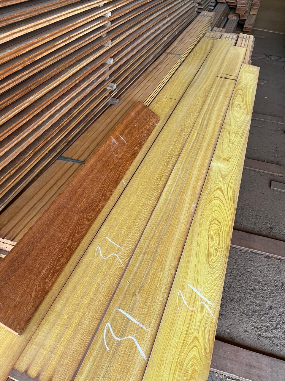 Assoalho de Tatajuba Assoalho Tatajuba Extra 15cm-